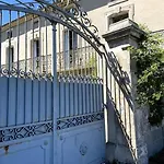 Domaine Des Lions - Maison De Charmante A Serignan