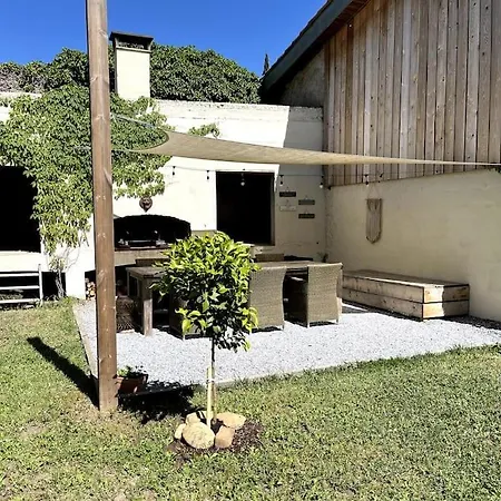 Domaine Des Lions - Maison De Vacances Charmante Pour 10P Avec Grand Jardin Prive *