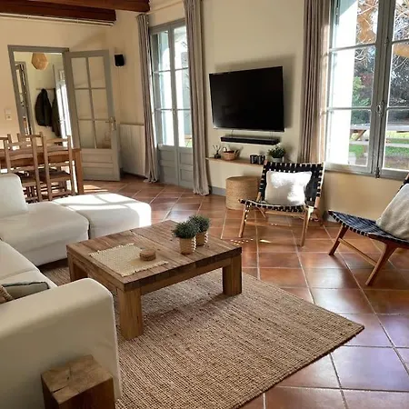 Domaine Des Lions - Maison De Vacances Charmante Pour 10P Avec Grand Jardin Prive Ferienhaus