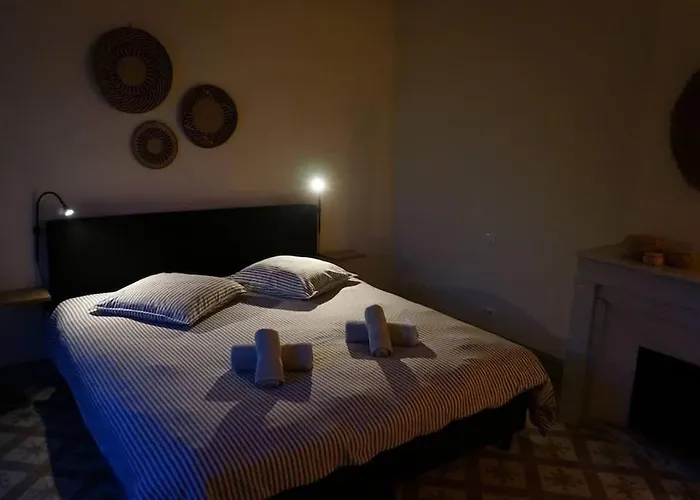 Holiday home Domaine Des Lions - Maison De Charmante A *