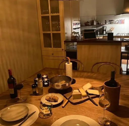 Domaine Des Lions - Maison De Charmante A Holiday home *